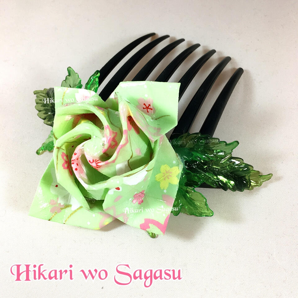 Origami Rose Comb Origami Rose Comb